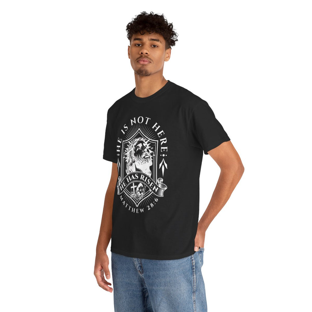 MADINA - Basic Tee