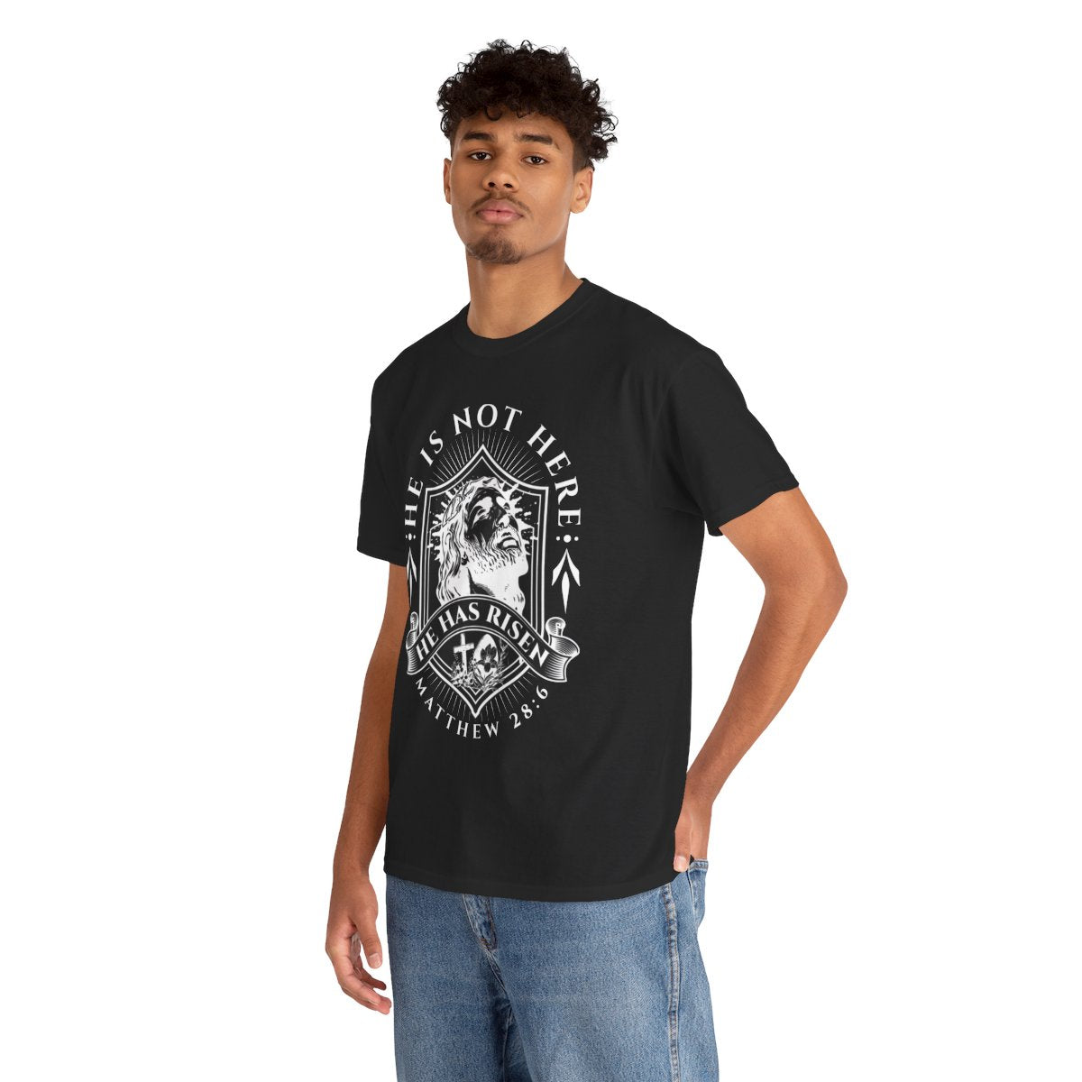 MADINA - Basic Tee