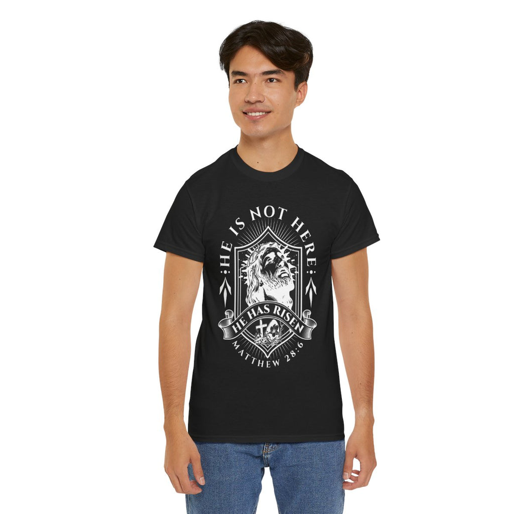 MADINA - Basic Tee